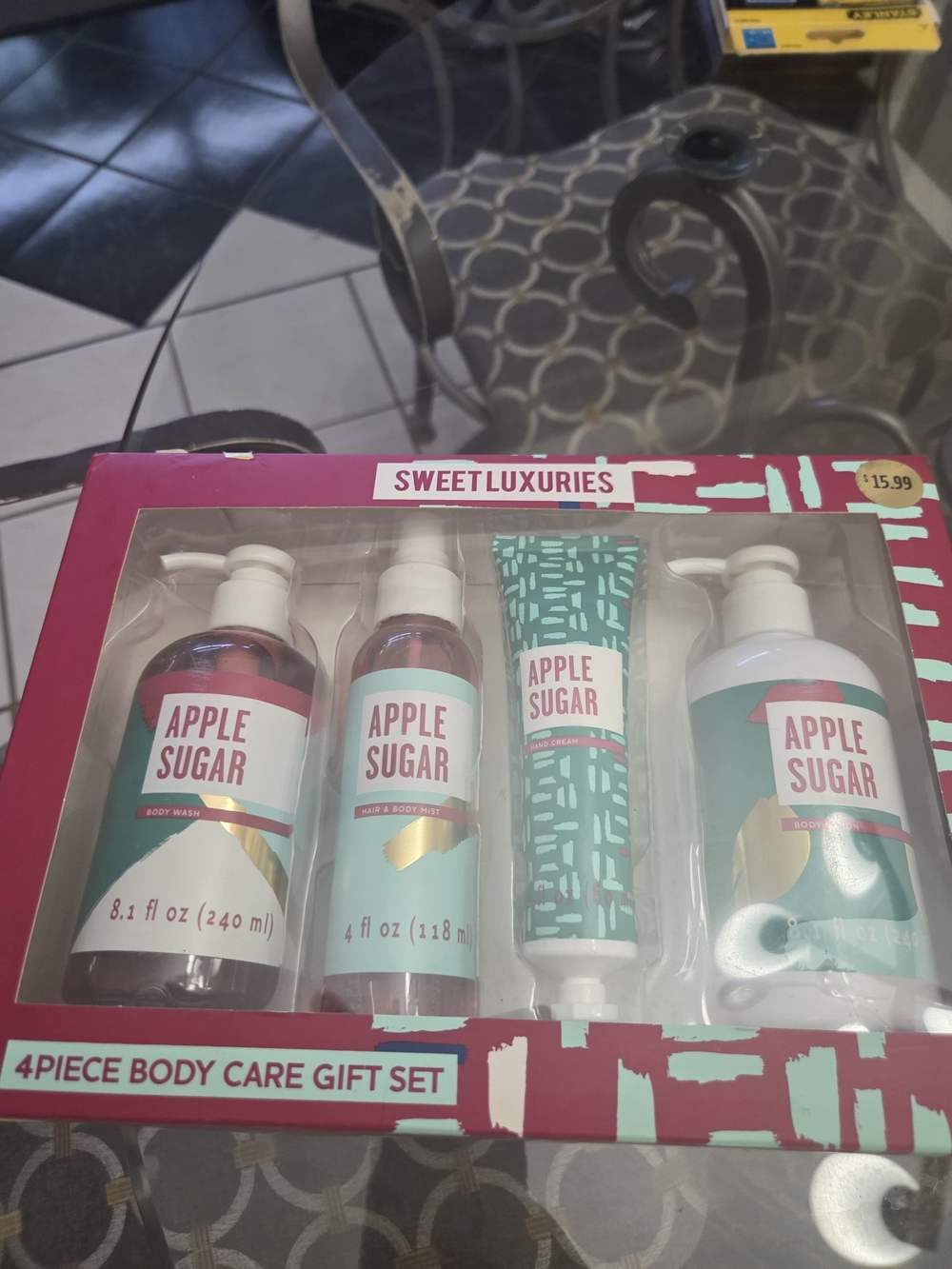 Teal & Pink 4-Piece Body Care Gift Set